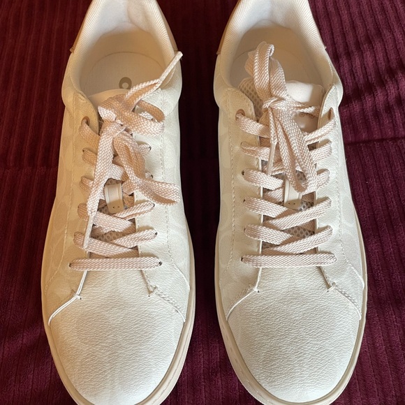 Coach White Sneakers with Soft Fabric and Low-Top Design - Picture 1 of 11